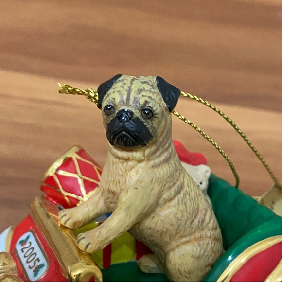 2005 DANBURY MINT The First Annual Santa’s Helper Pug Dog Ornament - Picture 3 of 16